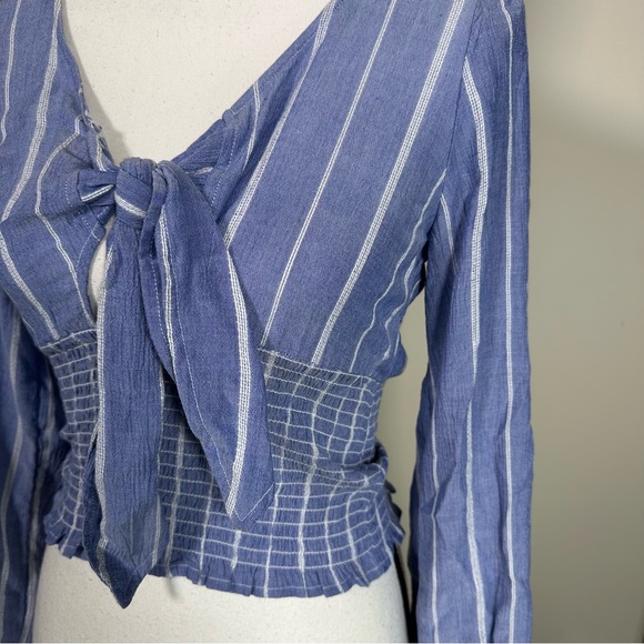 American Eagle Blue pinstripe Smocked Crop Tie Front Blouse - Picture 6 of 6